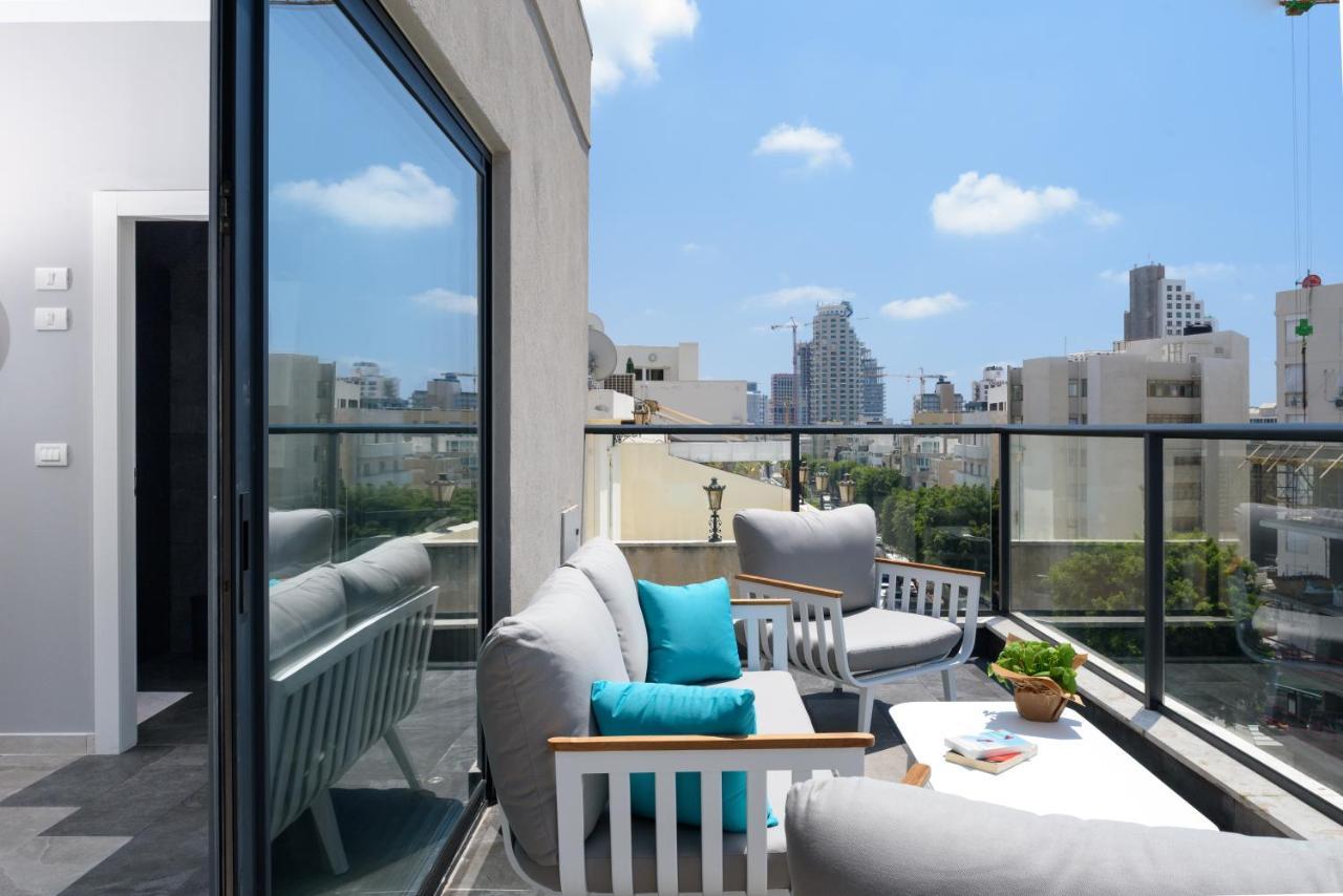 The Roof - By Sea Land Suites เทลอาวีฟ ภายนอก รูปภาพ